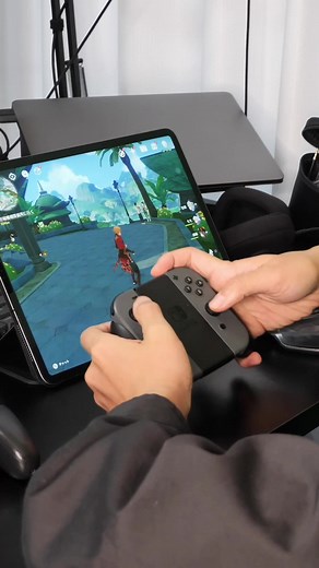 iPadでゲームしてる奴〜！#プロコン #ios16 #ゲーム実況者 #てつの狩友 #原神 #ipados16 #ジョイコン