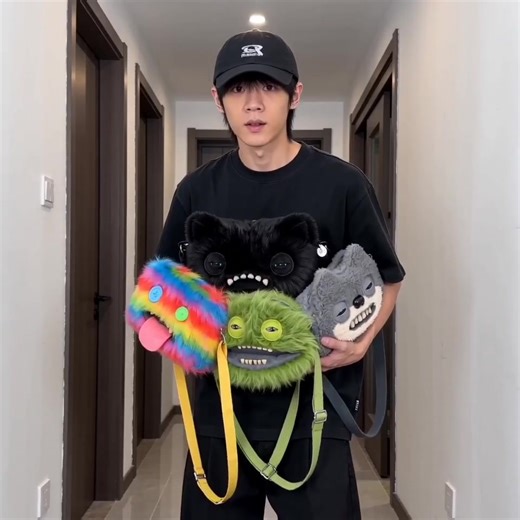 Stylish Fuggler Crossbody Bag for All Genders