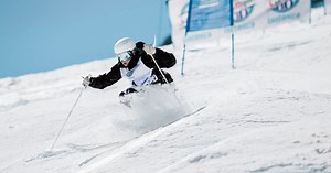 How To Ski Moguls - An Expert Guide