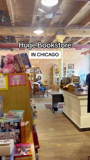 Huge Bookstore in Chicago