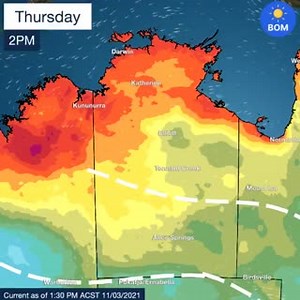 Uncomfortable humidity will continue through southern NT until Monday when dew points drop, as shown in this video. (Red is high humidity, sweaty. Green/Blue is dry, more comfortable). The sweaty conditions are being caused by tropical moisture being dragged south by a trough. Dew point temperature and how it feels guide: >24 °C – Oppressive, uncomfortable for most, possible heat stress issues . 20–24°C – Muggy, quite uncomfortable. 15–20 °C – Starting to feel muggy, though still comfortable for
