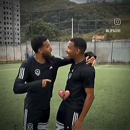 😮🔥 (usem o funk) #hearttrend #humor #funny #viral #fifa #memes #edit #funk #capcut #zidane