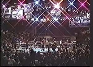 1K views · 26 reactions | 17th AUG 2002 - Michael Moorer v David Tua https://linktr.ee/leroy_fight_writer | Boxing History Page | Facebook