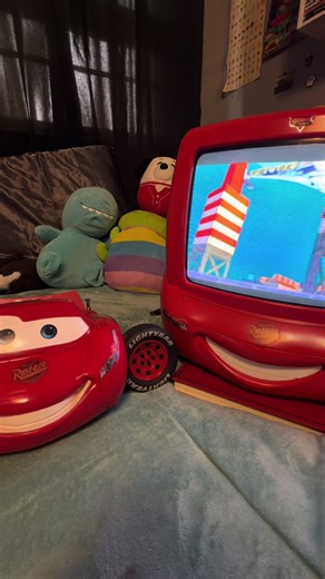 forty six & 2 #mcqueen #cdplayer #music #physicalmedia #tool