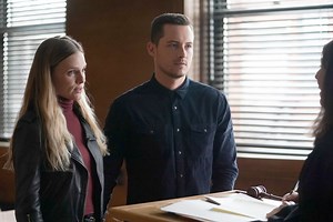 All About Halstead & Upton's Passionate First Kiss Just 2 Seasons Before Their Breakup