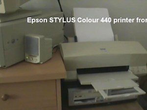 Sounds of the 90 s - old computer and printer star