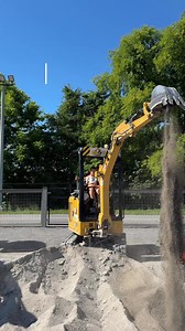 43K views · 201 reactions | The Dig’N Pit: 2 maximum occupants / solo operator minimum height: 42” / lap rider allowed. #dignzonethemepark #dignzone #dig #construction #excavator #seviervilletn #smokymountains #pigeonforgetn #pigeonforgevacation #digging | Dig'n Zone Theme Park | Facebook