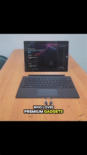 💻 MICROSOFT SURFACE PRO 3 – Ultra Slim, Super Smart! 💰 Promo Price: ₦230,000 ⚡ Intel Core i5 | 8GB RAM | 256GB SSD ✨ Laptop Tablet 2-in-1 Combo – Power & Portability in One! 🔹 12” Clear HD Touchscreen – Sharp & vibrant for work or movies 🔹 Backlit Detachable Keyboard – Type comfortably even in the dark 🌙 🔹 Lightweight & Stylish – Perfect for travel, school, or office use 🔹 Long Battery Life – Stay powered for hours 🔹 Windows 10/11 Ready – Fast, smooth & secure 🎁 Free Extras: Original Ch