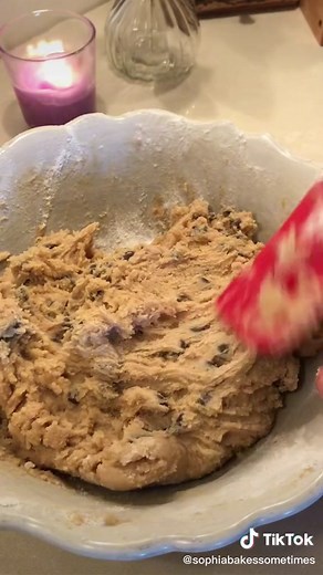 i’ve made every kind of cookie except chocolate chip on this account #baking #cookies #chocolatechipcookies #fyp #viral #foodtiktok #foryoupage