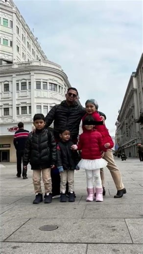 why do I always get no no subscribers why me :__)