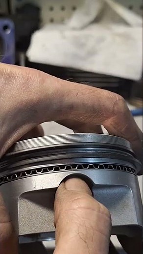 Piston Pin Clip Orientation: What You NEED To Know