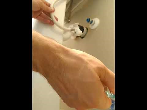 How to remove Accor Flowtite water shut off valves from pex without damaging the lines