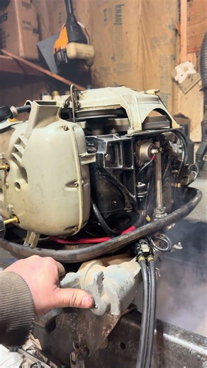1957 Evinrude Lark 35hp #2