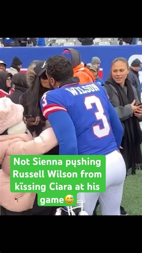 Ciara and the kids supporting Russell Wilson at his game #ciara #russellwilson