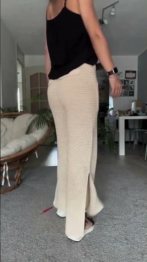 Stunning Crochet Pants Design: Unleash Your Creativity with @bykaterinadesigns
