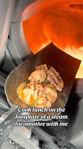 Cook lunch on an Ivatt steam locomotive with me| Strathspey Railway #heritagerailway #steamloco