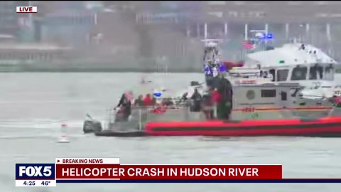 VIDEO: Helicopter crashes into Hudson River; 6 killed
