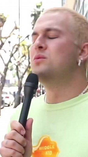 #stitch with @chrisklemens team legs. #legs #eyes #fish #insects