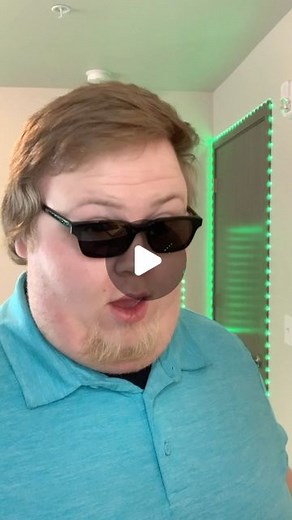 Collin Thomas Everett | Literally a dream come true CollinEverett15 @paireyewear #pairpartner | Instagram