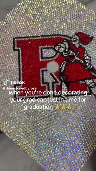 Decorated Grad Cap Ideas for Class of 2025