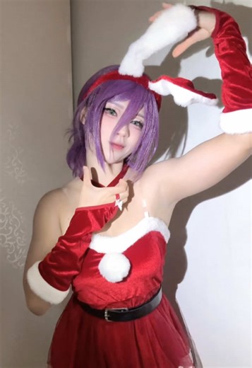 no calendar is gonna control me😂✌️✌️ Merry christmas everyone hohoho!! #reze #cosplay #csm #sg