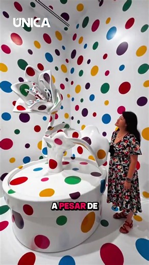 🎨 Yayoi Kusama convirtió sus batallas internas en arte y terminó conquistando al mundo