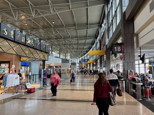 Airport Minimum Connection Times: What Are They, Can They Be Relied On?
