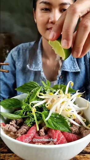 Vietnam’s Most Famous Dish – Pho 😍 | The Ultimate Comfort Soup 🍲 #yt #pho #vietnamesefood #asmrfood