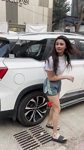 Fitness mode on 💪✨ Daisy Shah spotted at Bandra gym #DaisyShah | Varinder Chawla