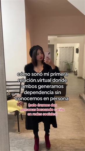Amor Virtual: Dependencia Emocional en Relaciones a Distancia
