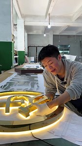 Business Company 3D logo Custom Led Sign Board Logo Light Sign Led Backlit Gold Metal Acrylic Led Illuminated Sign