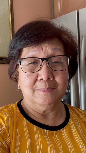 mama | our filipino grandma (@ourfilipinograndma) - Our Filipino Grandma Feeling Herself | Funny Asian Grandma Videos