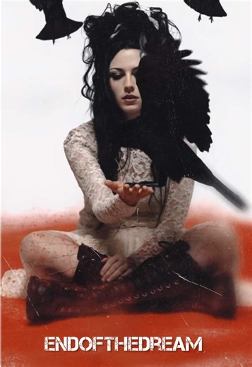 Evanescence's Powerful Performance of 'Bleed'