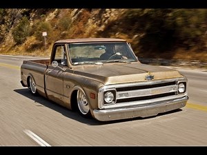 Delmo's Speed & Kustom by AccuAir Suspension