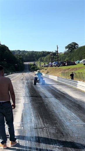 First pull on track didnt clear it out in time #2stroke #2t #yamaha #banshee350 #yamhabanshee350twin #banshee #atv #yamahabanshee