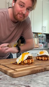 Just a reminder that Franz Waffles instantly level up any breakfast sandwich 🧇 These open-face waffle sandwiches topped with sausage, egg, cheese, and a generous drizzle of syrup are exactly how weekends should start! #WakeUpWithFranz | Franz Bakery