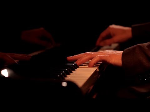 Piazzolla-Cafe 1930-The History of Tango-for solo piano