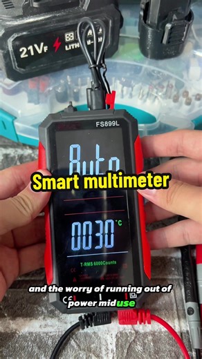 Smart Multimeter with Anti-Glare Screen for Easy Reading