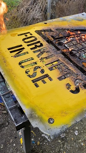 Stencils Cleaning Guide: Tips and Techniques