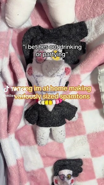 i looove spamton i should make addison spamton and big shot spamton plushies too i love him #deltarune #spamton #plush #sewing #diy