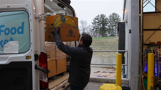 Nourishing West Michigan's next generation cannot take a break. Thank you to the hundreds of volunteers who helped prepare, pack and deliver 37,000+ meals to 60 West Michigan schools ahead of spring break! This work takes all of us. Become a KFB volunteer here: https://bit.ly/3Zhtye9 #community #foodequity #westmichigan #nonprofit #kidsfoodbasket #goodfoodforall #grandrapids #holland #nourish | Kids' Food Basket | Facebook