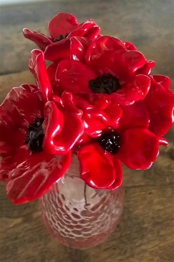 Incandescence Glass Studio (@glassynclassy)’s videos with original sound - Incandescence Glass Studio