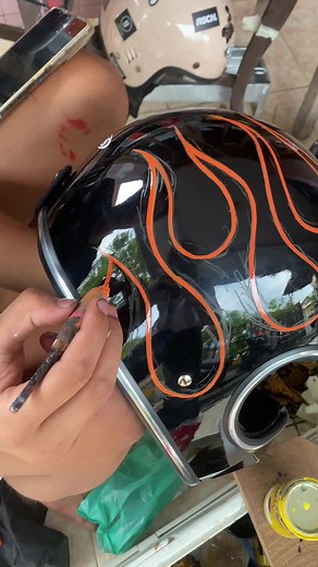 Custom Cakil Flame Designs for Helmets