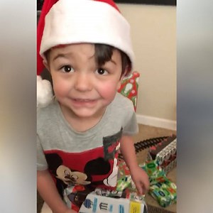 30K views · 135 reactions | You must watch these adorable kids open their Christmas presents. Their reactions are the best!! ❤️ | LightWorkers | Facebook