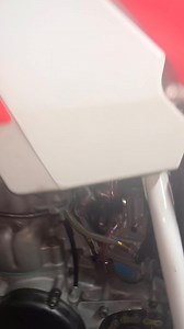 Finally finished building this 1993cr500 cc 2 stroke dirtbike, I purchased this as a drag bike originally with a extended swingarm, bike needed so much work to finally get back oem, it took me almost a year to find and assemble these parts. It’s for sale 9k obo. #cr500 #dirtbike #honda #bikelife #kx500 #2stroke #vintagemx #vintagedirtbike | Mike Will