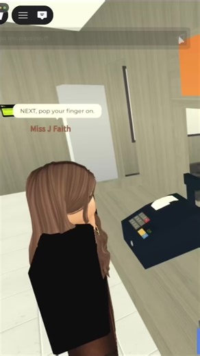 #roschool #fyp #oakleaf #roblox #ukschools Students stealing from the canteen…