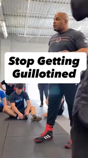 Brandon on Instagram: "Us jiujitsu guys all need more wrestling I’ve been trying this little detail shown by the former ufc double champ and Olympian Not only does it help prevent a guillotine but actually makes it easier to get the lift under your opponent. Not sure why but if a world class guy shows you a technique. Better to just do it and ask why later #tysm #jiujitsu #bjj #grappling #submissiongrappling #counter #wrestling #ufc #heavyweight #olympian"