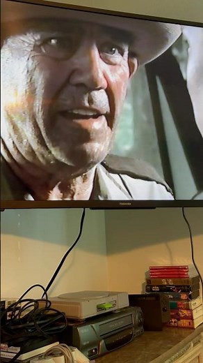 The Texas Chainsaw Massacre 2003 on VHS! #tcm #tcm2003 #thomashewitt #leatherface #2003 #xyzbca