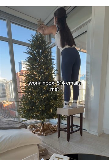 it’s time to circle back after the holidays #wfh #christmas #trending #fyp