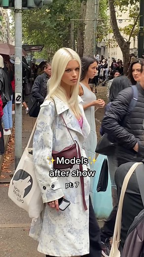 Here we come with a new series of Models after show! They all look so cool!⚡️ #model #runway #modeling #runwaywalk #modellife